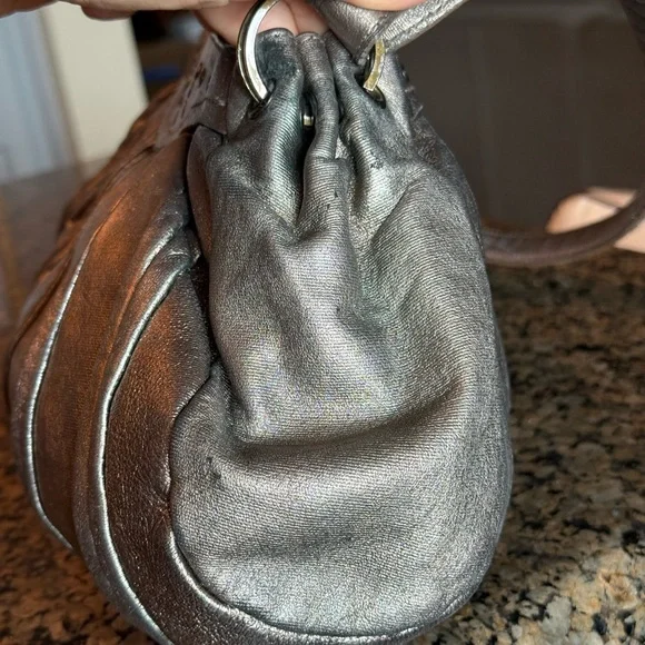 Bottega Veneta Shoulder Bag - Picture 7 of 16